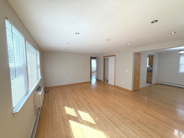 Building Photo - 8734 W Summerdale Ave