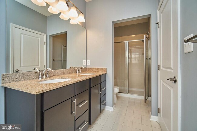 Primary Bath - 8126 S Channel Dr