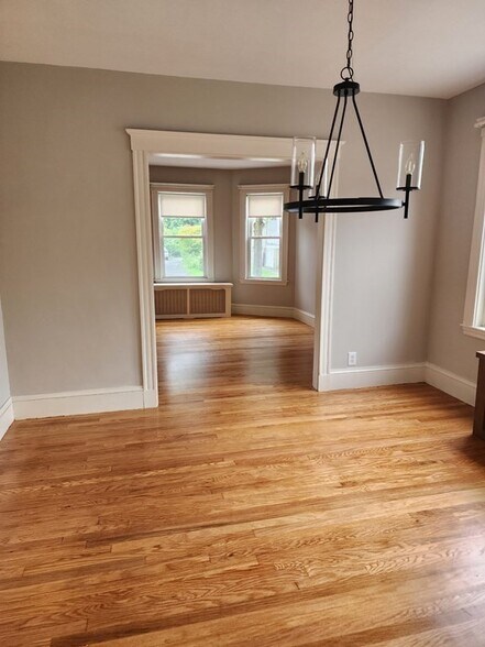 Building Photo - 34 Averton St