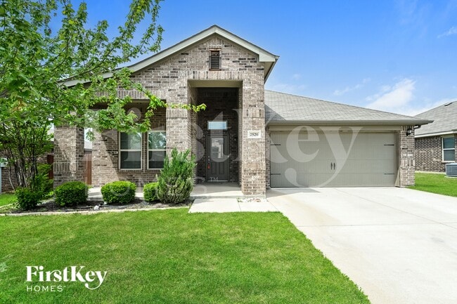 Building Photo - 2520 Doe Run