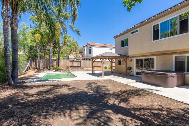 Building Photo - 36085 Provence Dr