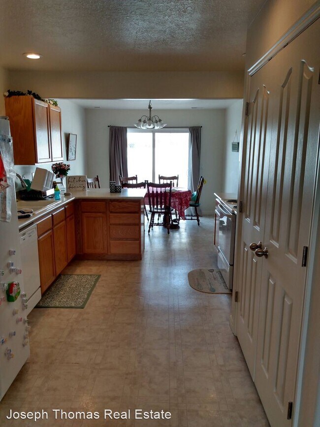 Building Photo - 4 br, 3 bath House - 2874 W 1170 N