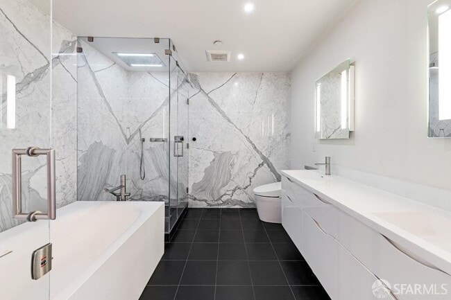 Building Photo - 333 Bush St