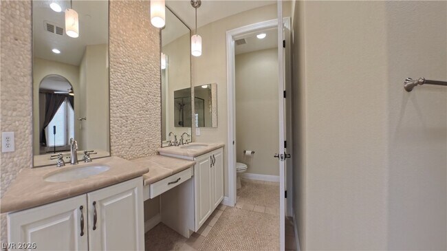Building Photo - 1274 Calcione Dr