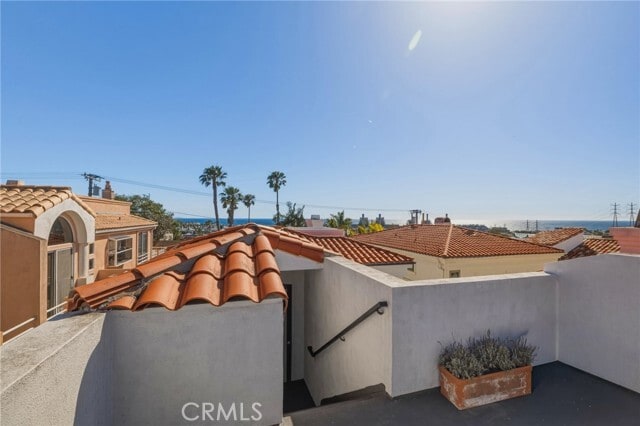 Building Photo - 716 N Lucia Ave