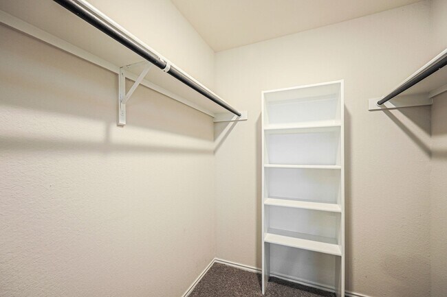 Building Photo - 3 BR/2BA | Single Family Home | In San Antonio!