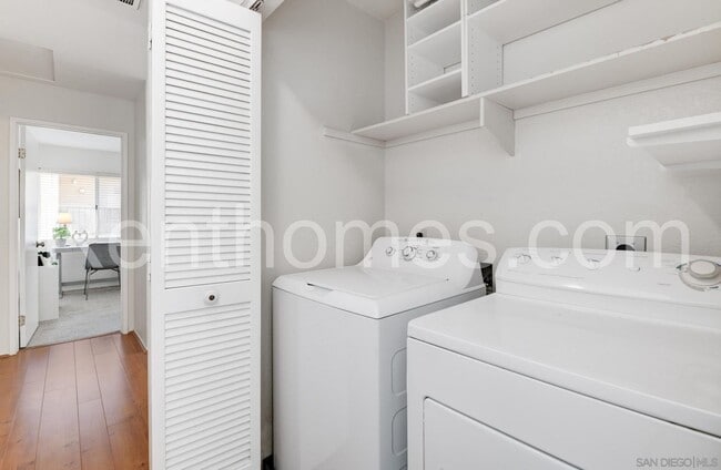 Building Photo - 11263 Avenida De Los Lobos