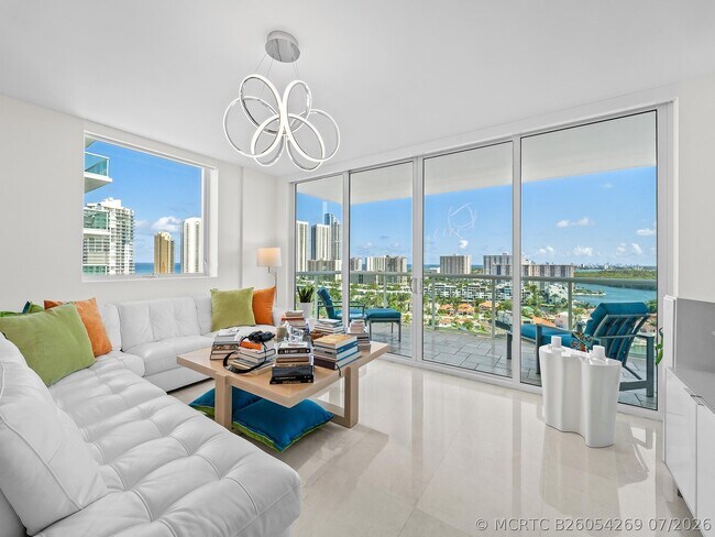 Building Photo - 400 Sunny Isles Blvd