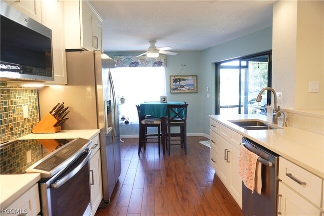 Building Photo - 4336 Coronado Pkwy