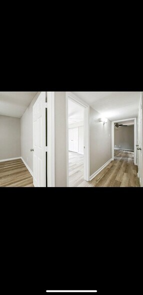Building Photo - 2585 Marilee Ln