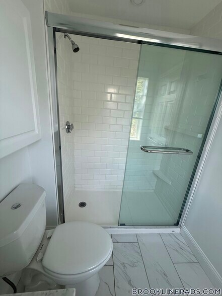 Building Photo - 104 Ellery Ct