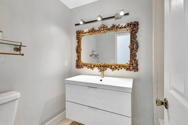 Building Photo - 3807 Candlewood Ct