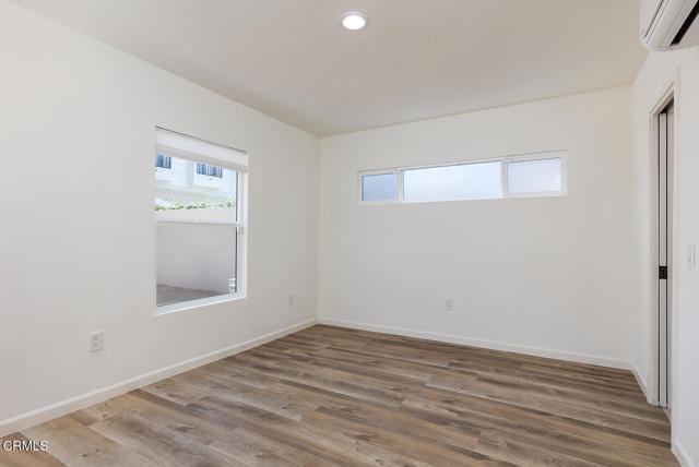 Building Photo - 524 N Edinburgh Ave