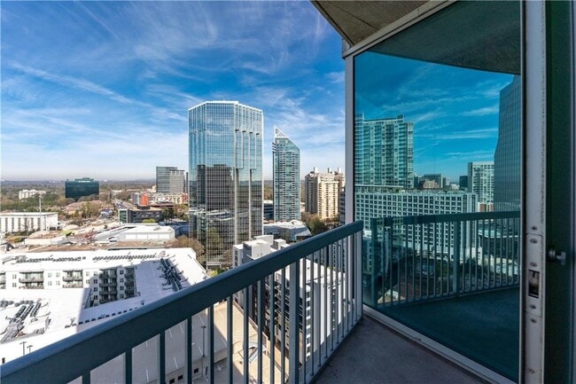 Building Photo - 3324 Peachtree Rd