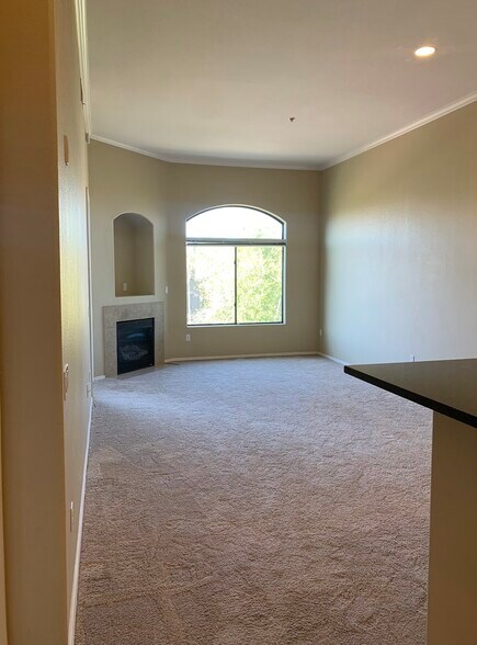 Building Photo - 11640 N. Tatum Blvd