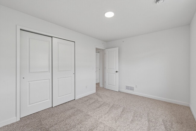 Building Photo - 14425 Allerton Way
