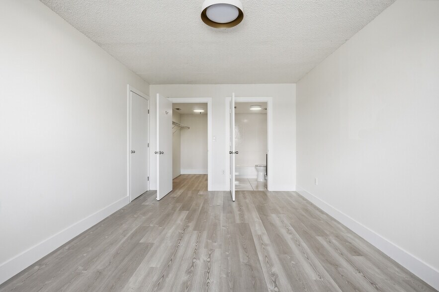 Building Photo - 1010 NW 11th St