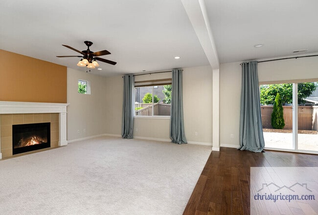 Building Photo - 24220 SE 258th Way