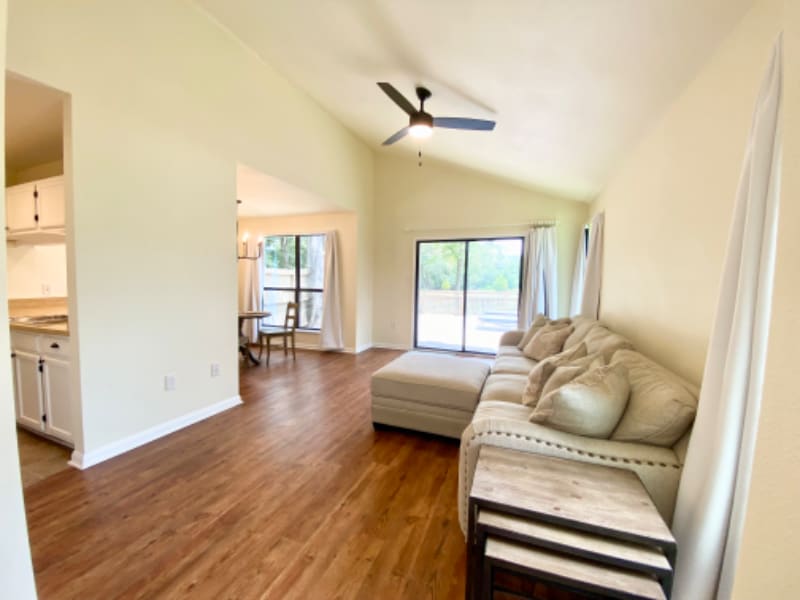 Building Photo - 82 N Court Villa Dr