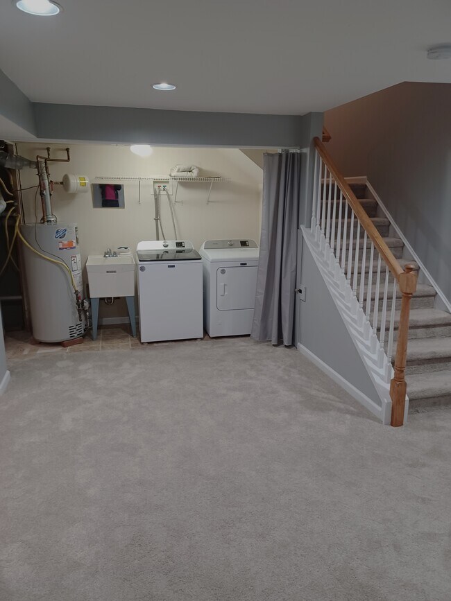 Washer/dryer, hot water heater, etc. exposed, easily convert in seconds - 116 E Moreland Ave