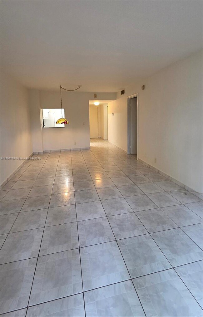 Building Photo - 7900 Camino Cir
