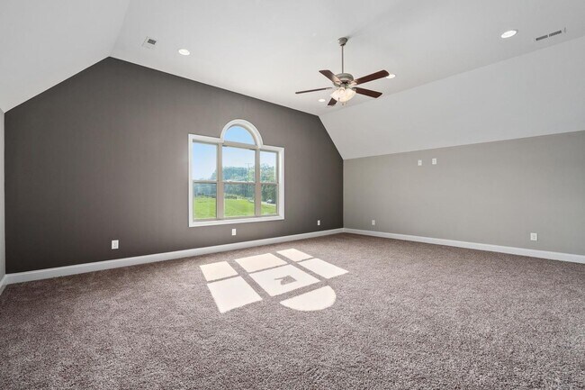 Building Photo - 1003 Barnhill Rd