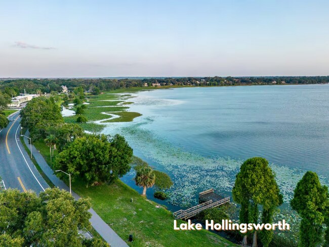 Building Photo - 1112 South Blvd