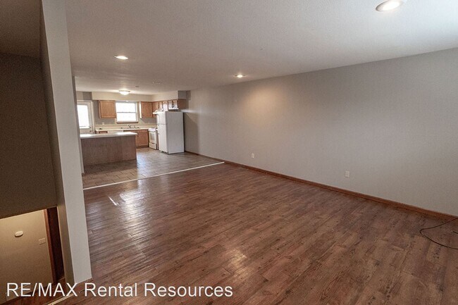 Building Photo - 4 br, 2 bath House - 2505 Northampton Dr