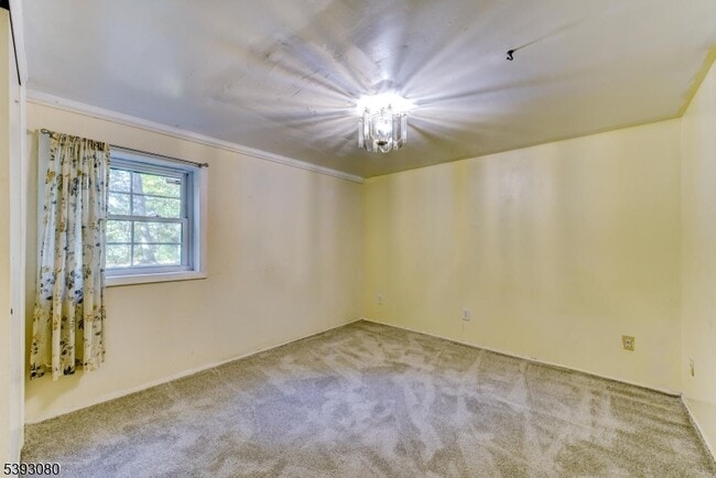 Building Photo - 109 Edgewood Dr