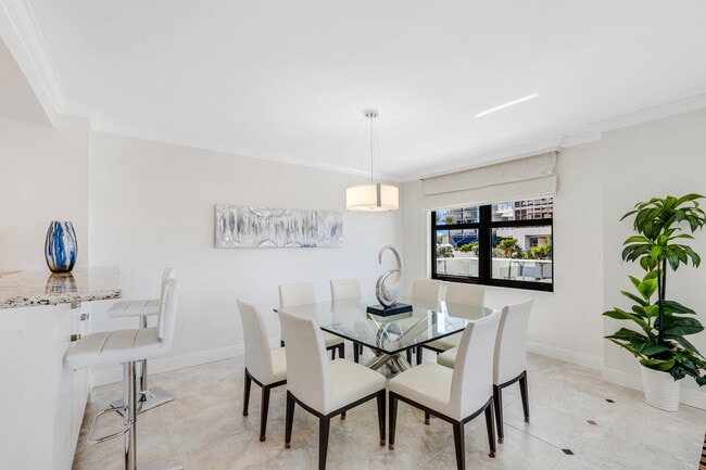 Building Photo - 9801 Collins Ave