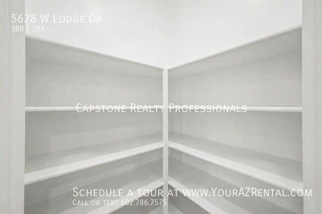 Building Photo - 5628 W Ldg Dr