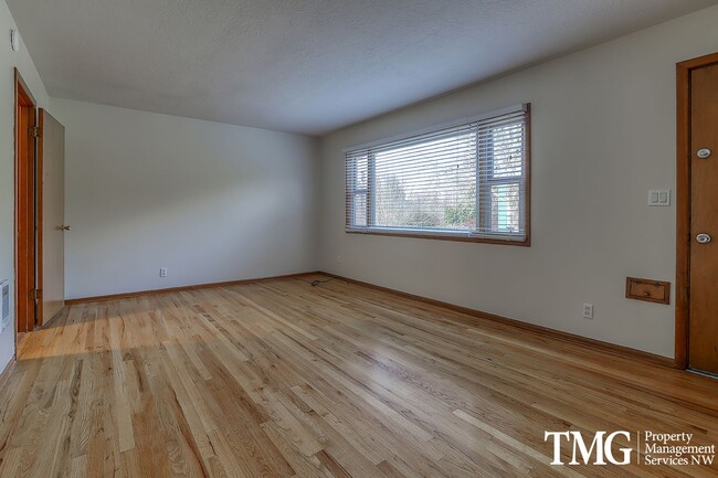 Building Photo - 1 BD Portland Living in the Heart of Richmond!