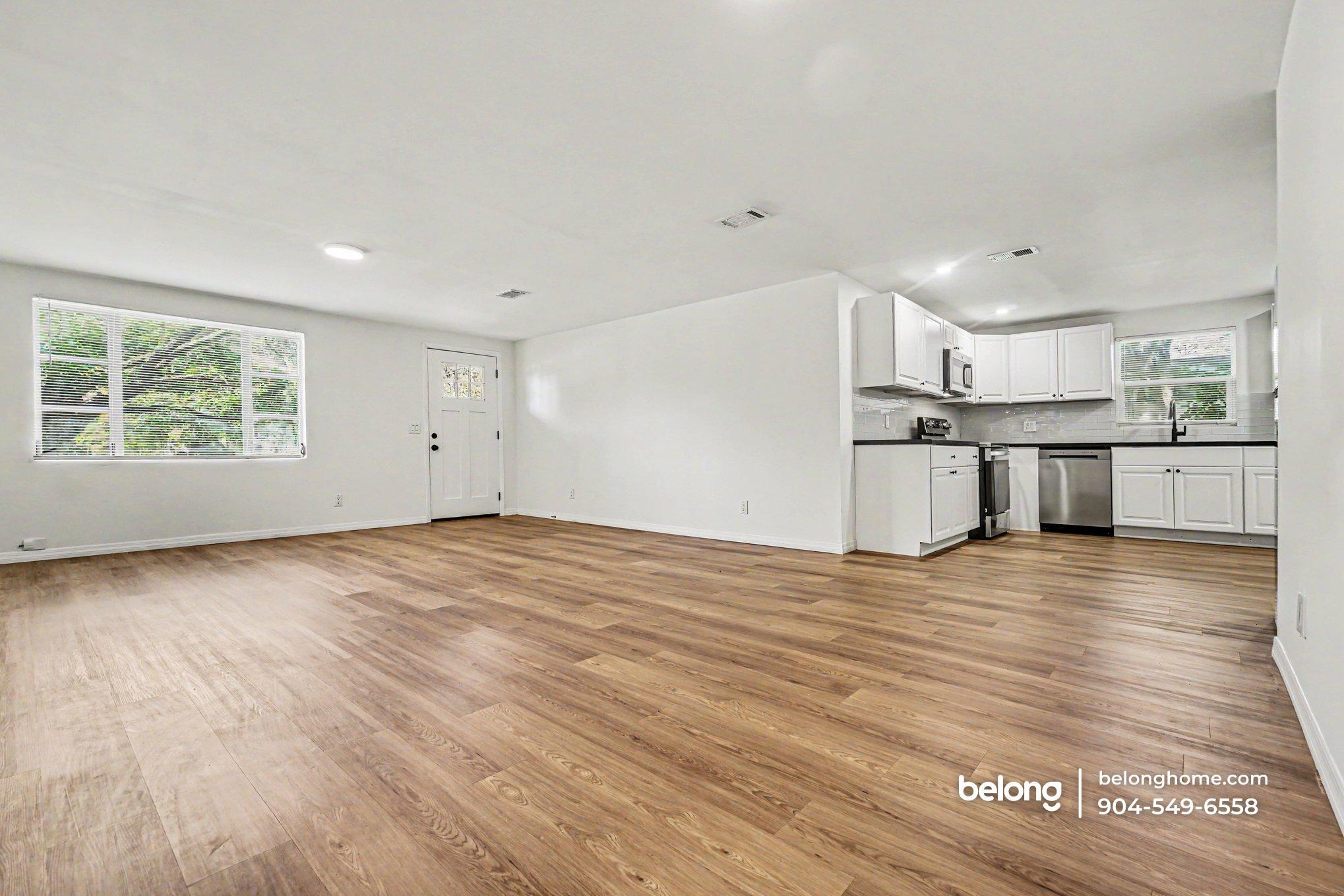 Building Photo - 392 Aurora Boulevard