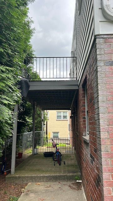 Building Photo - 1022 FOX CHASE