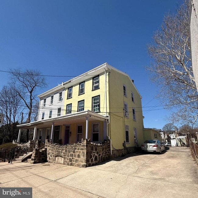 Building Photo - 3527 Indian Queen Ln