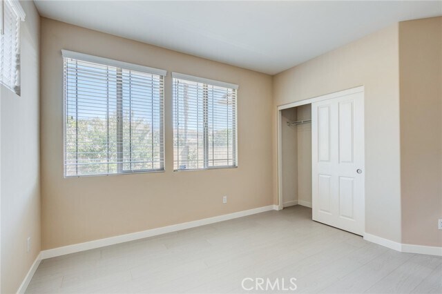 Building Photo - 12336 Hollyhock Dr