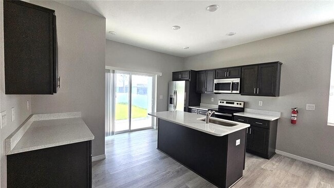Building Photo - 10446 Kidron Ave