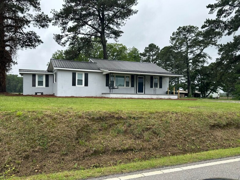 Building Photo - 6401 Stantonsburg Rd