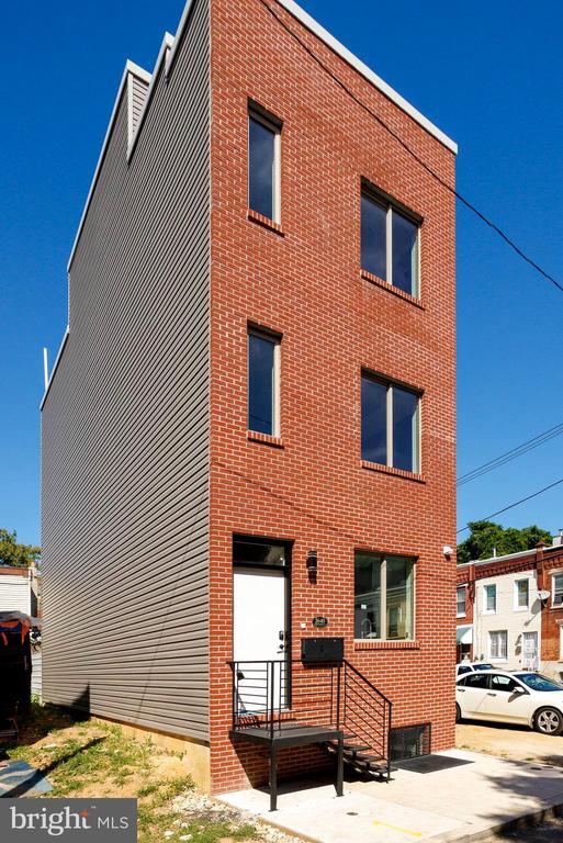 Building Photo - 2640 N Jessup St