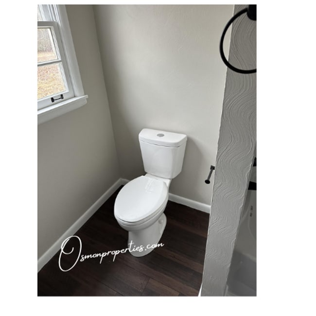 Building Photo - 6535 US-62 BUS