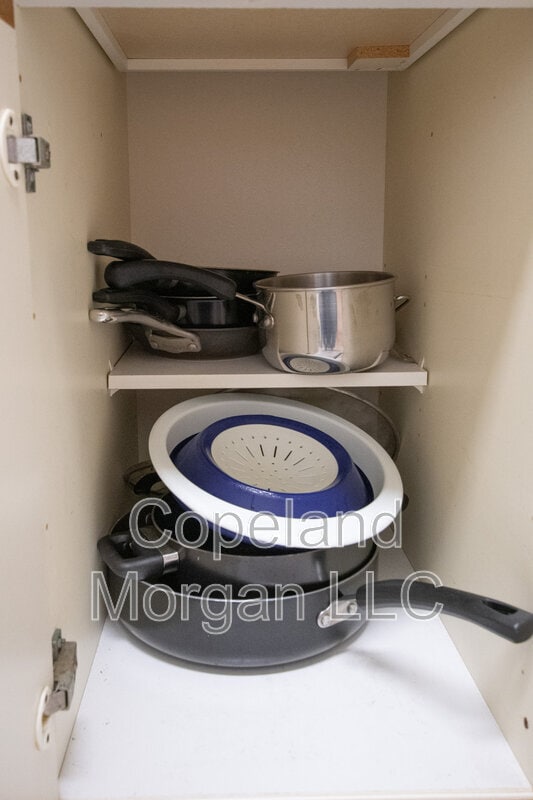 Building Photo - 1000 Cove Cay Dr