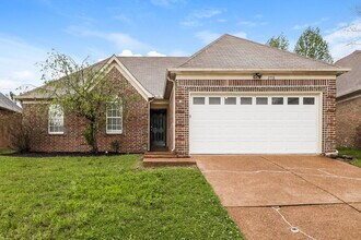 Building Photo - 2778 Fletcher View Dr