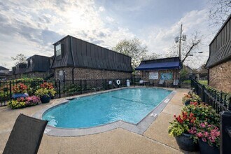 Building Photo - 1541 Moritz Dr