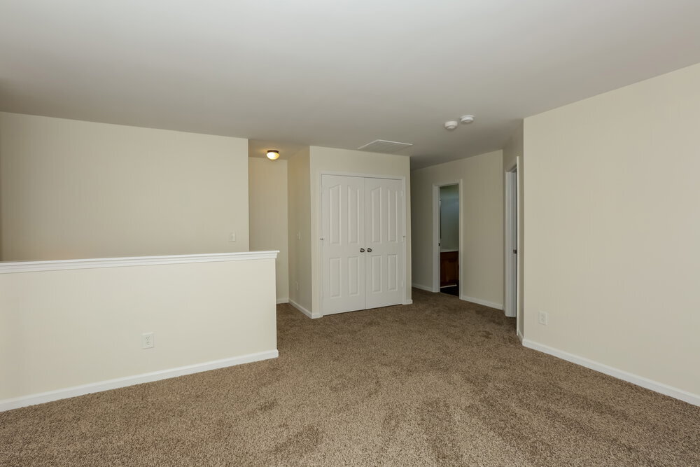 Building Photo - 6731 Sequoia Hills Dr