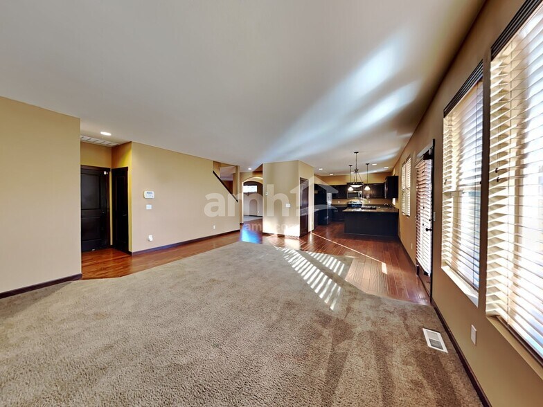 Building Photo - 9421 203rd Street Ct E