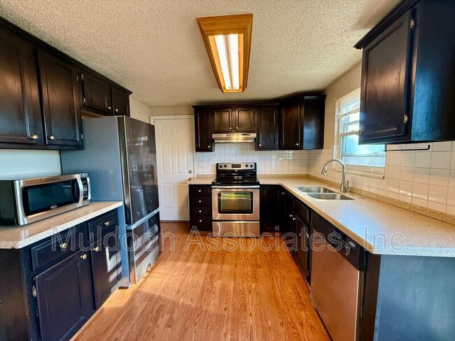 Building Photo - 1253 Nez Perce Dr