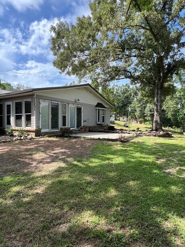 Building Photo - 523 Co Rd 99