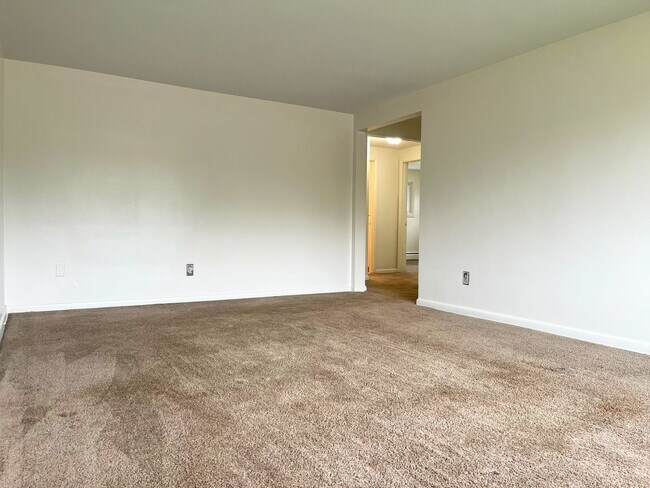 Building Photo - Parker Heights Apartments