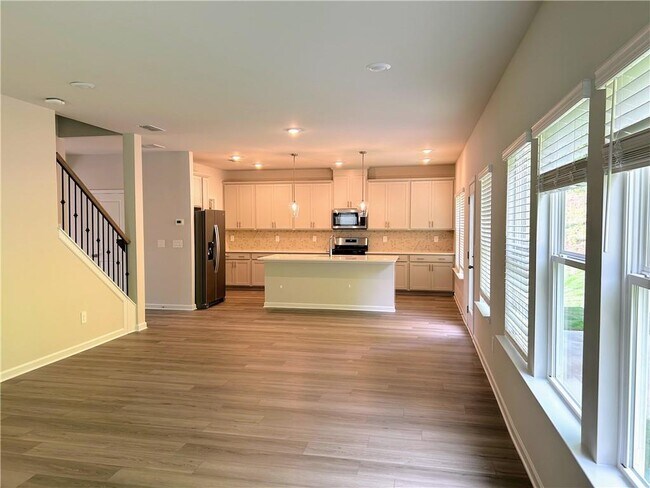 Building Photo - 7811 Richmond Trl