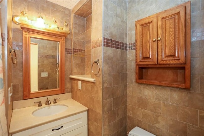 Building Photo - 3602 Jones Mill Rd